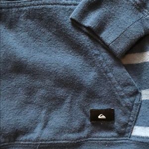 Quiksilver Shirts & Tops - Quiksilver hoodie Quiksilver Shirts & Tops - Quiksilver hoodie